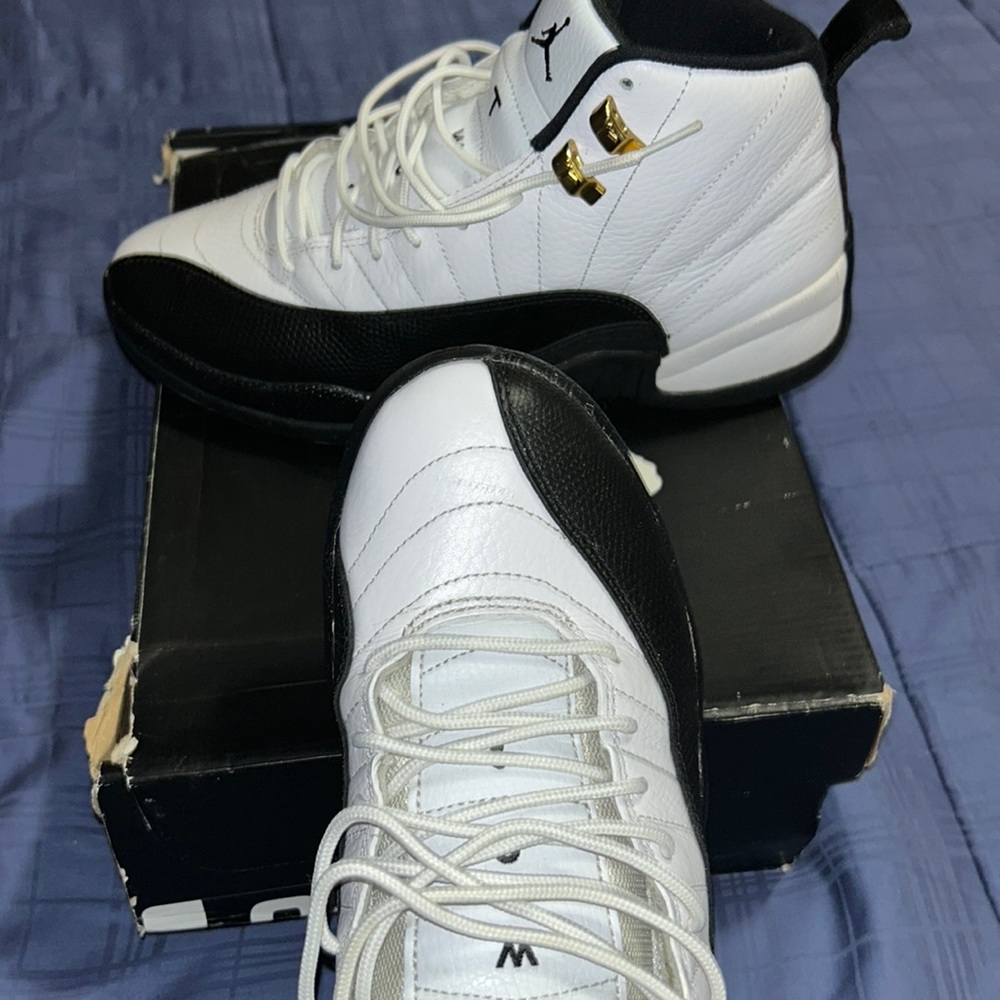Practically new Air Jordan 12 Retro!